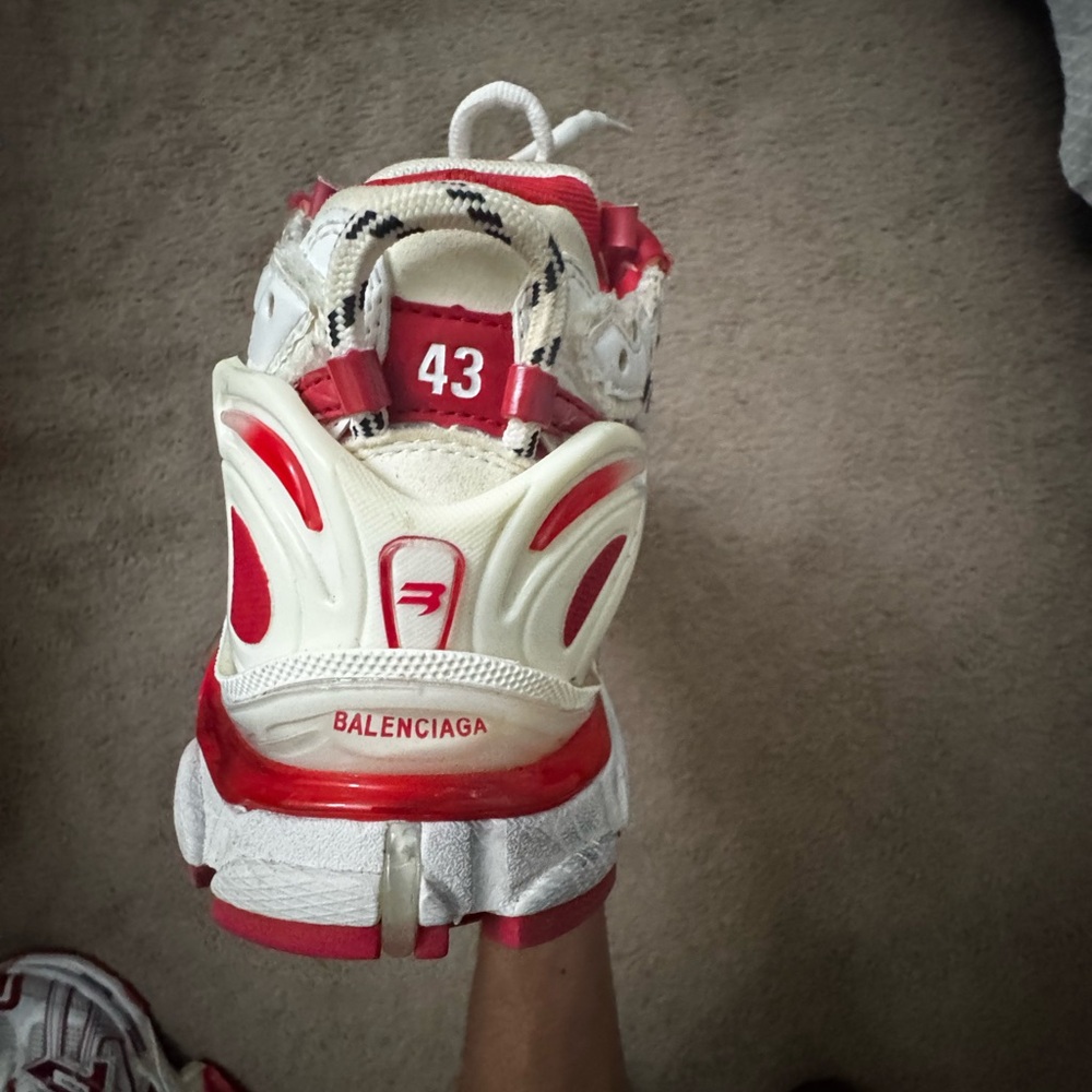 Balenciaga Red and white Sneakers MEETUPS ONLY